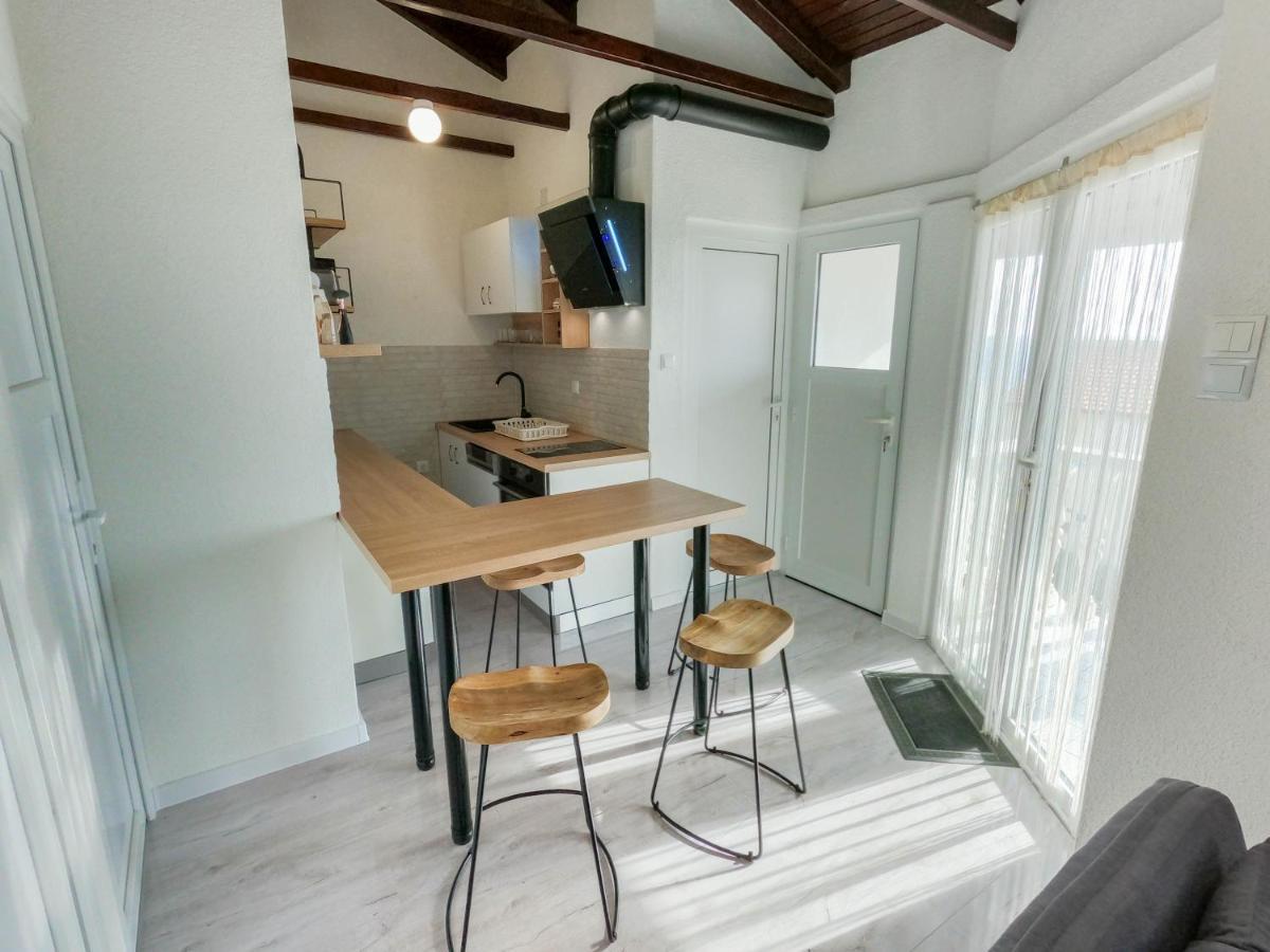 Apartments By The Sea Milna, Vis - 8895 Rukavac (Vis) Exterior foto