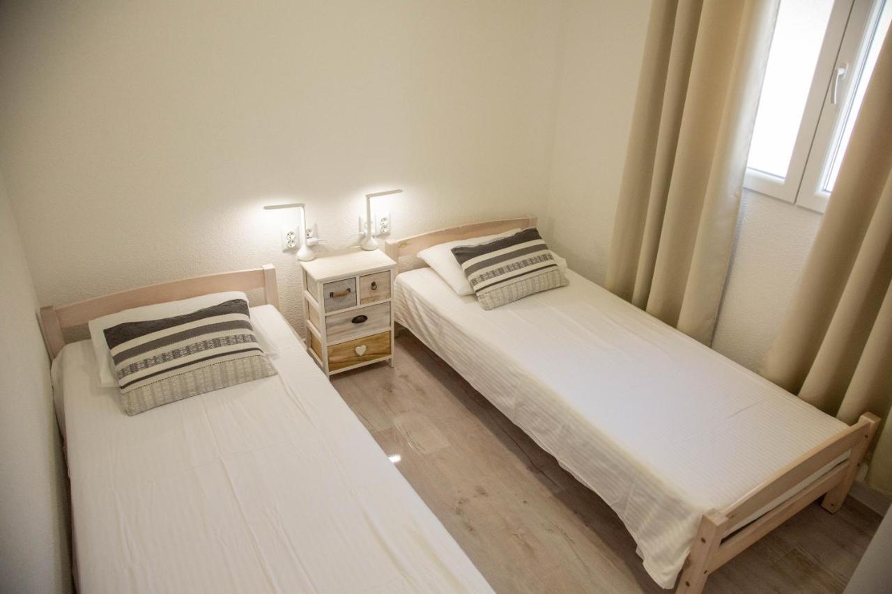 Apartments By The Sea Milna, Vis - 8895 Rukavac (Vis) Exterior foto